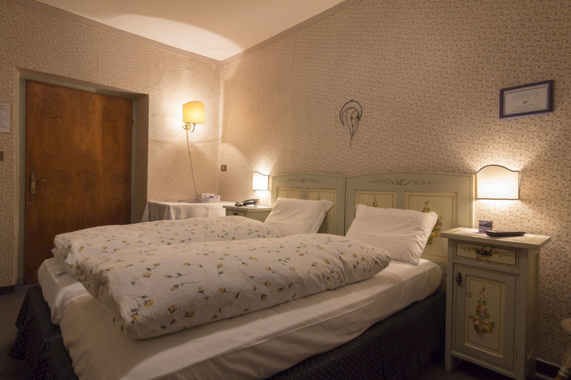 Digonera Historic Hotel B&B ロッカ・ピエートレ エクステリア 写真